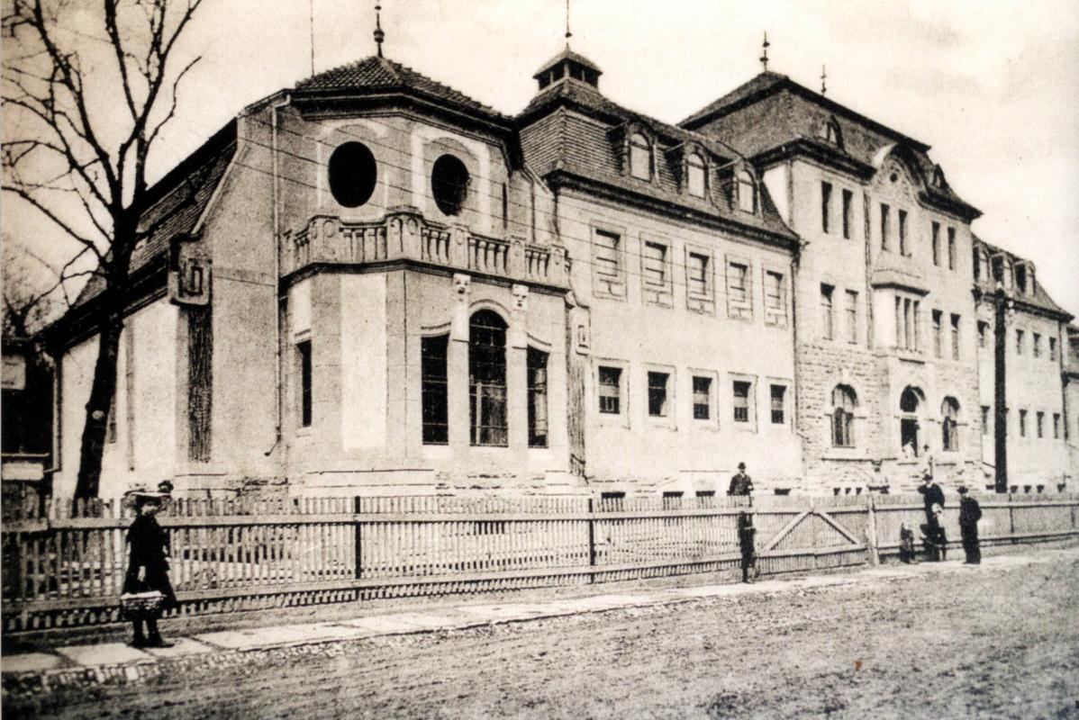 Sicht auf das Historisches Stadtbad Gotha um 1908.