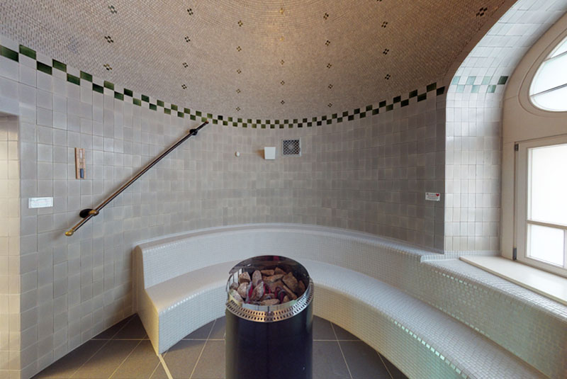 Sicht in Tepidarium im Stadt-Bad Gotha