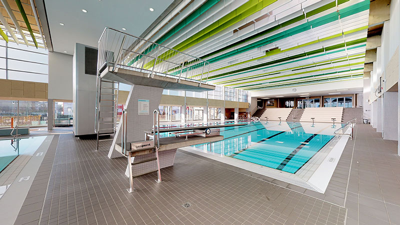 Sprungturm 3 Meter und 5 Meter im Sportbad Stadtbad Gotha